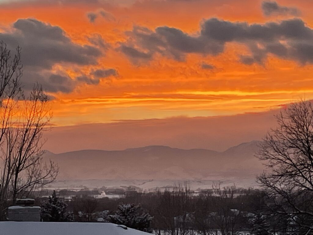 Sunset across the mountain